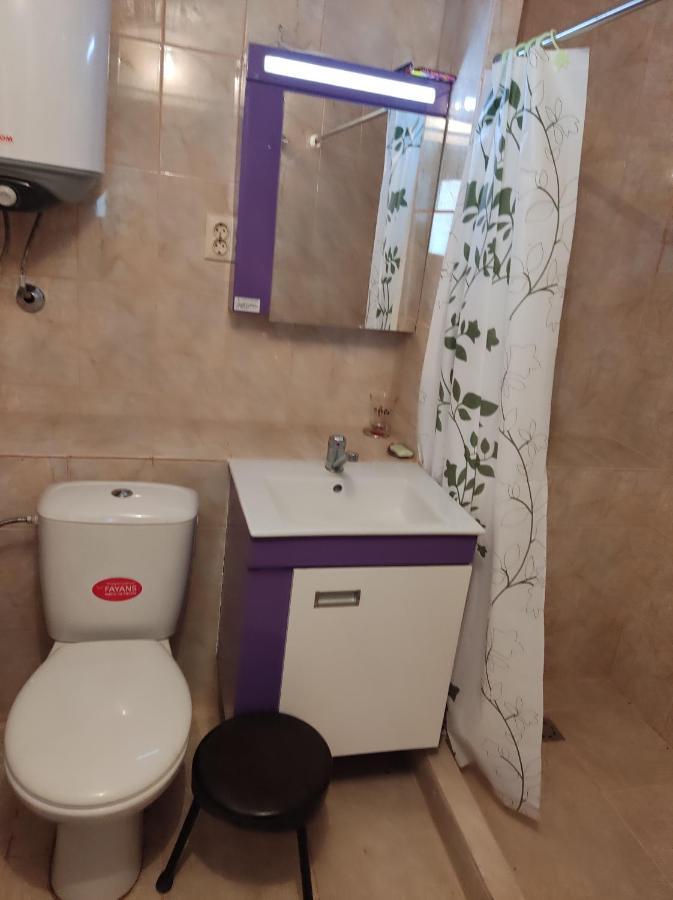 Къща За Гости Хайк Beli Osŭm Exterior photo